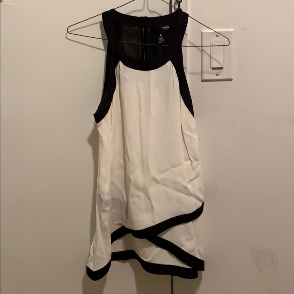 Aqua Bloomingdale’s brand black white tank blouse